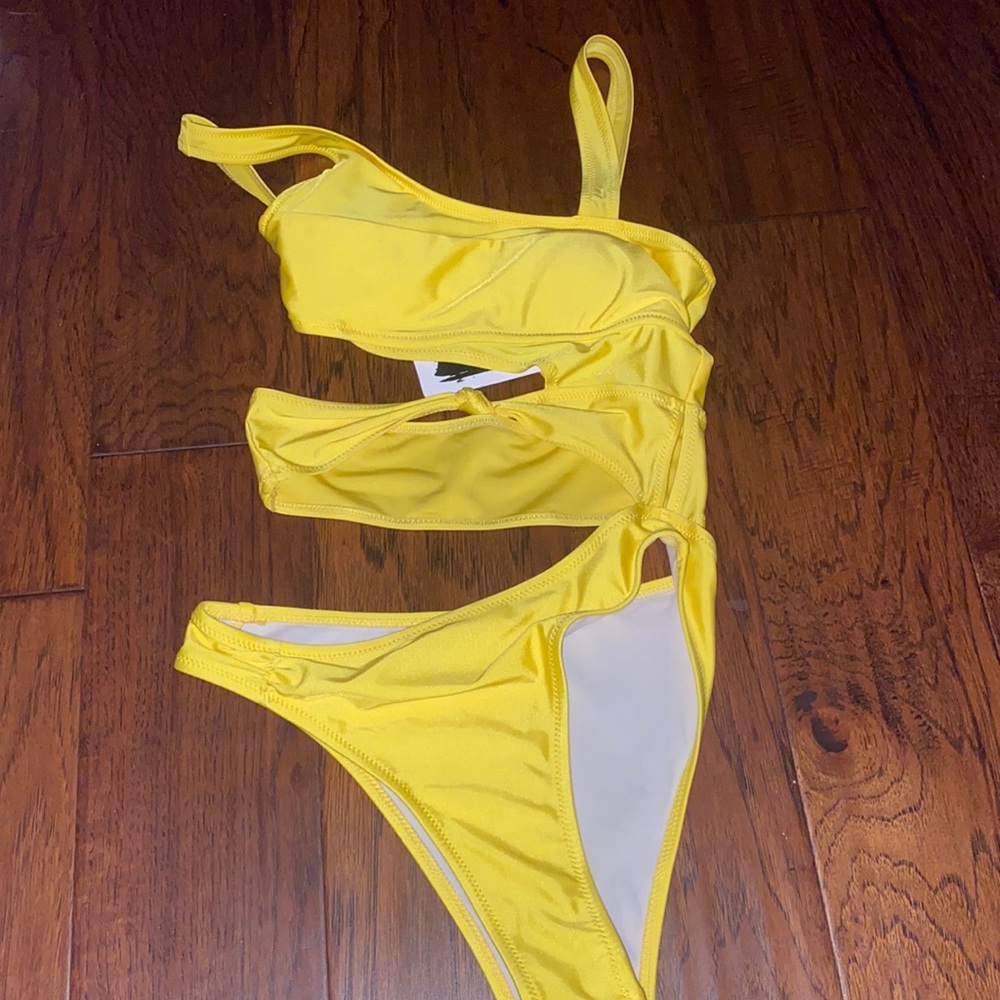 NWT Yellow Cutout Swimsuit